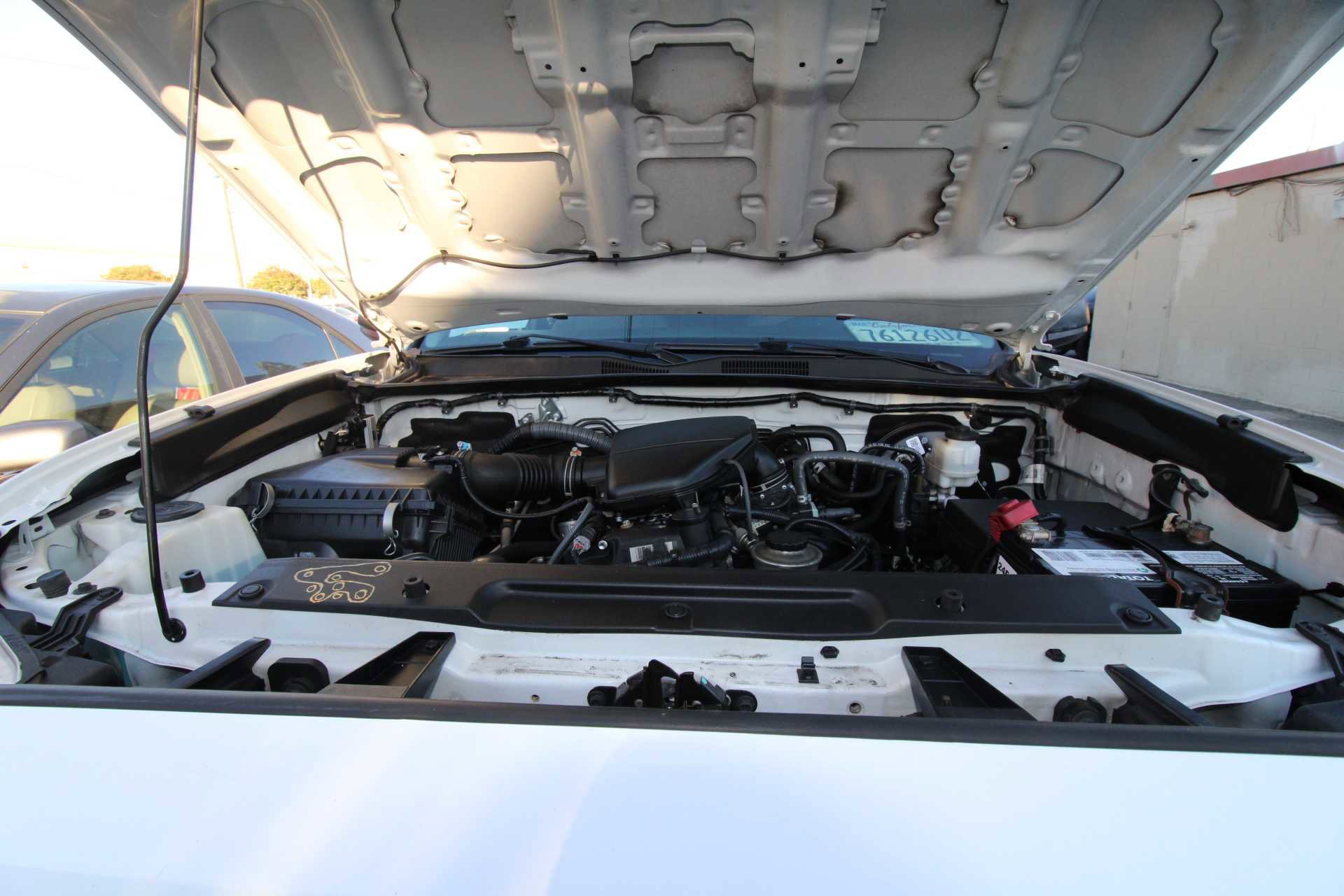 Used 2020 Toyota Tacoma SR image 33