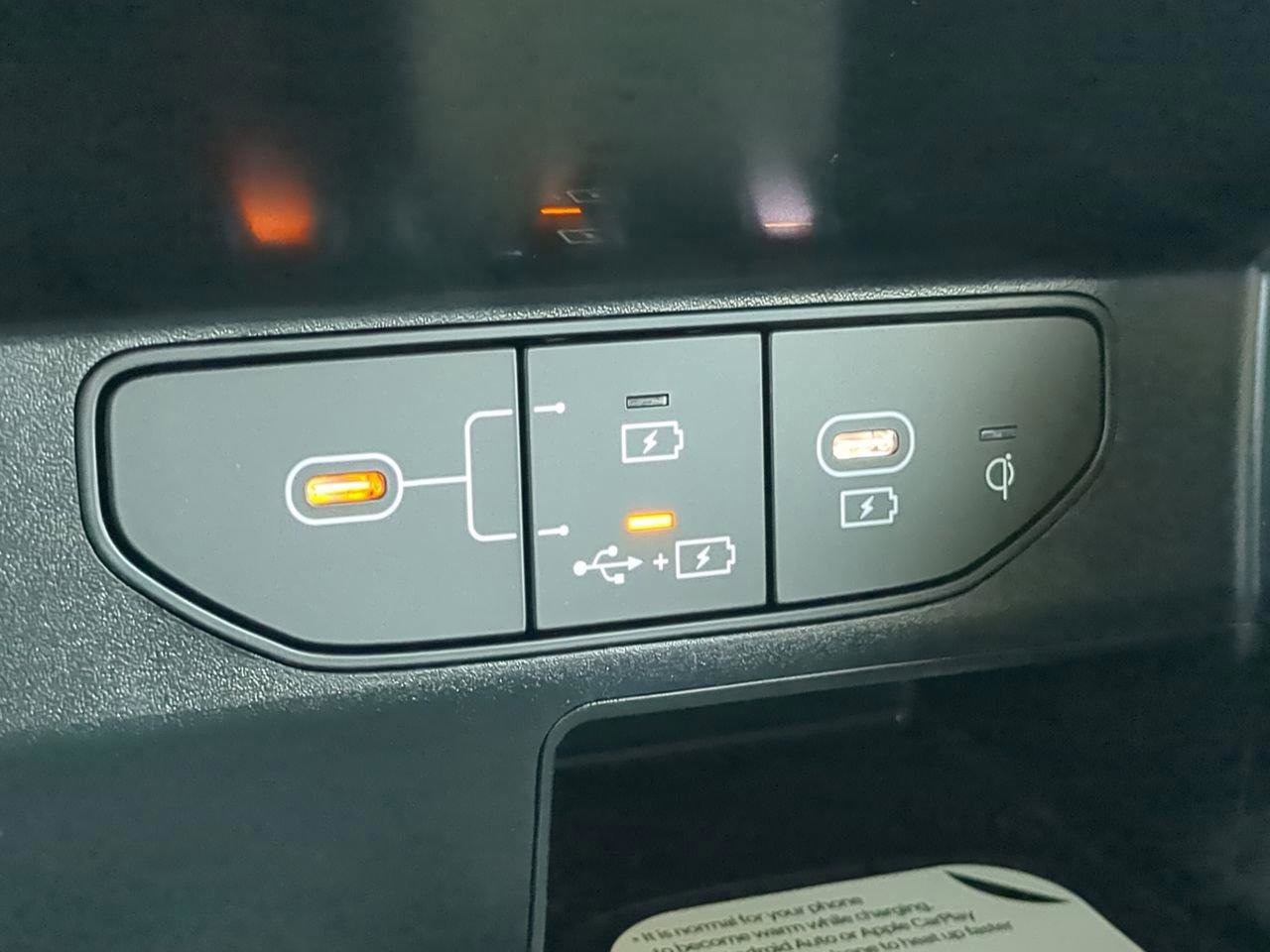 New 2026 Kia Sorento S w/ S Panoramic Sunroof Package image 17