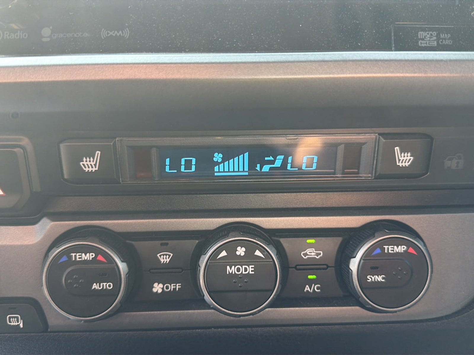 Used 2019 Toyota Tacoma SR5 AWD/4WD image 13