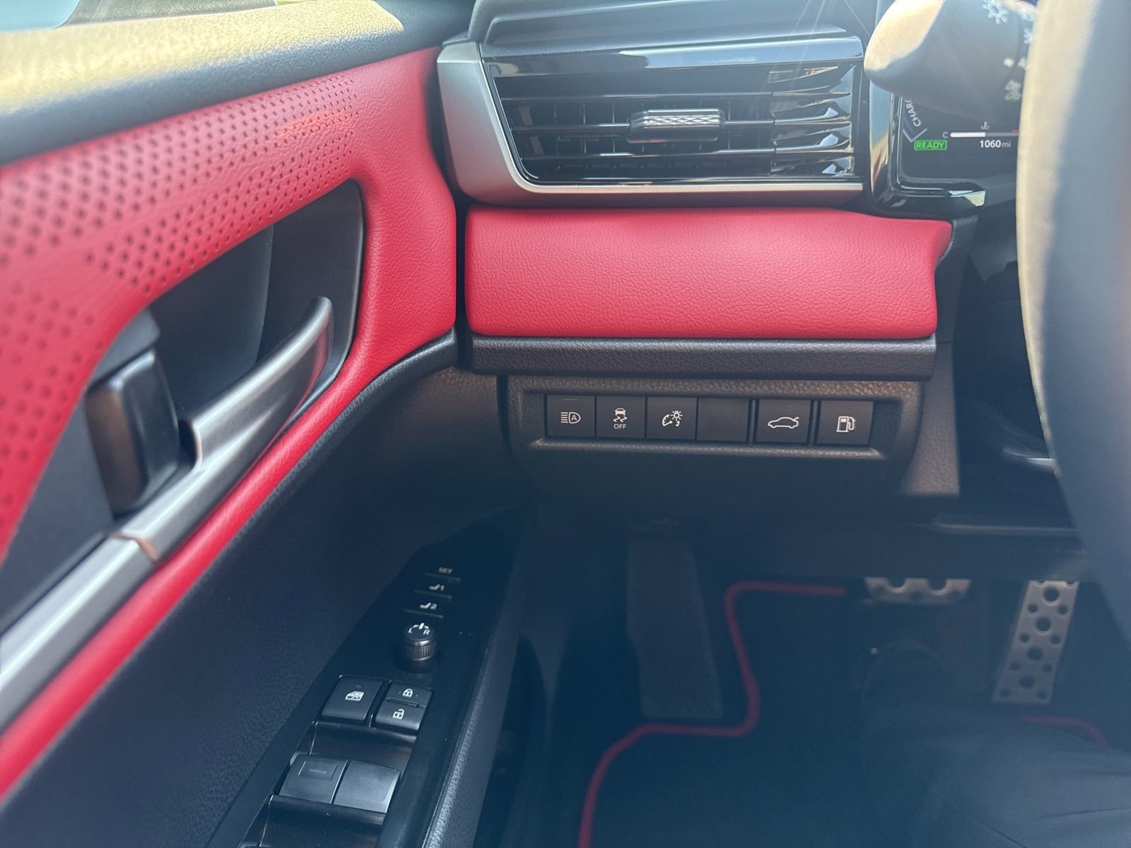 Used 2026 Toyota Camry XSE w/ Premium Package image 14