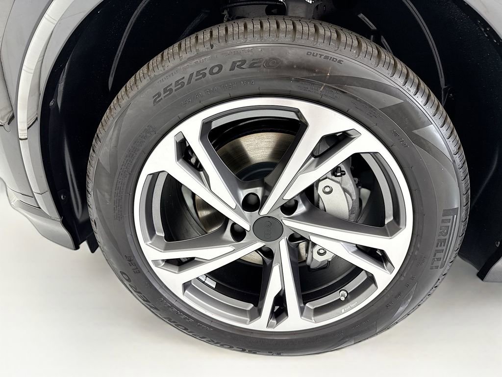 New 2027 Audi Q6 e-tron Premium Plus AWD/4WD image 30
