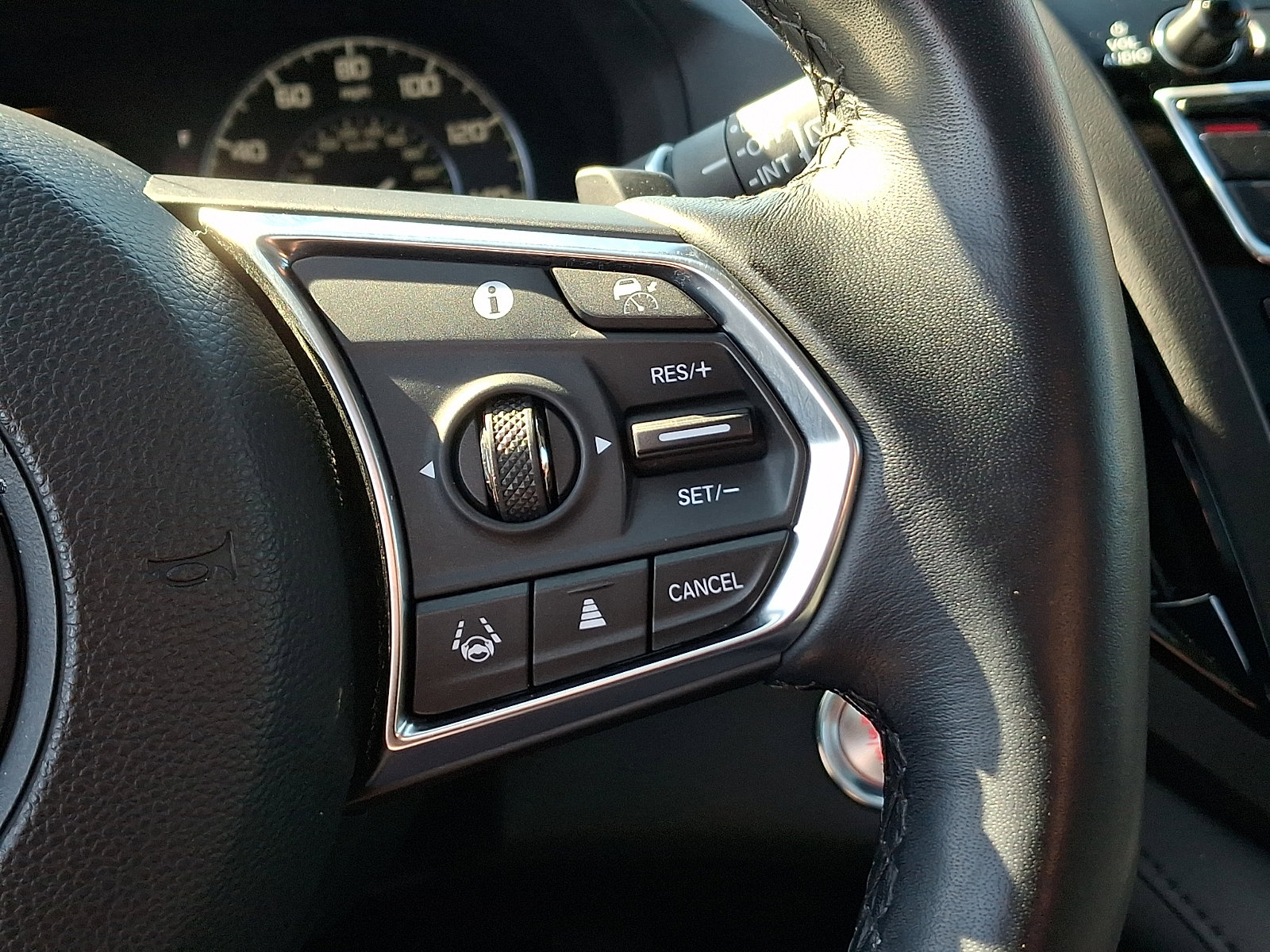 Certified 2023 Acura RDX AWD image 22