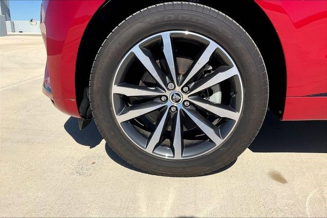 New 2024 Jaguar F-PACE R-Dynamic S image 9