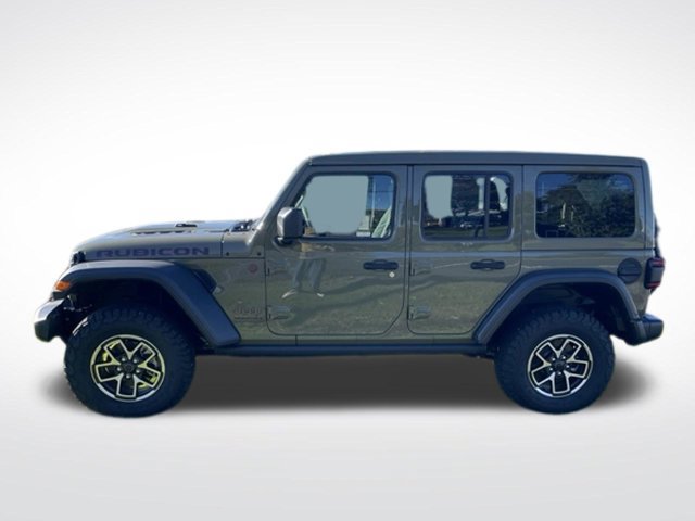 Used 2025 Jeep Wrangler Unlimited Rubicon w/ Convenience Group AWD/4WD image 11