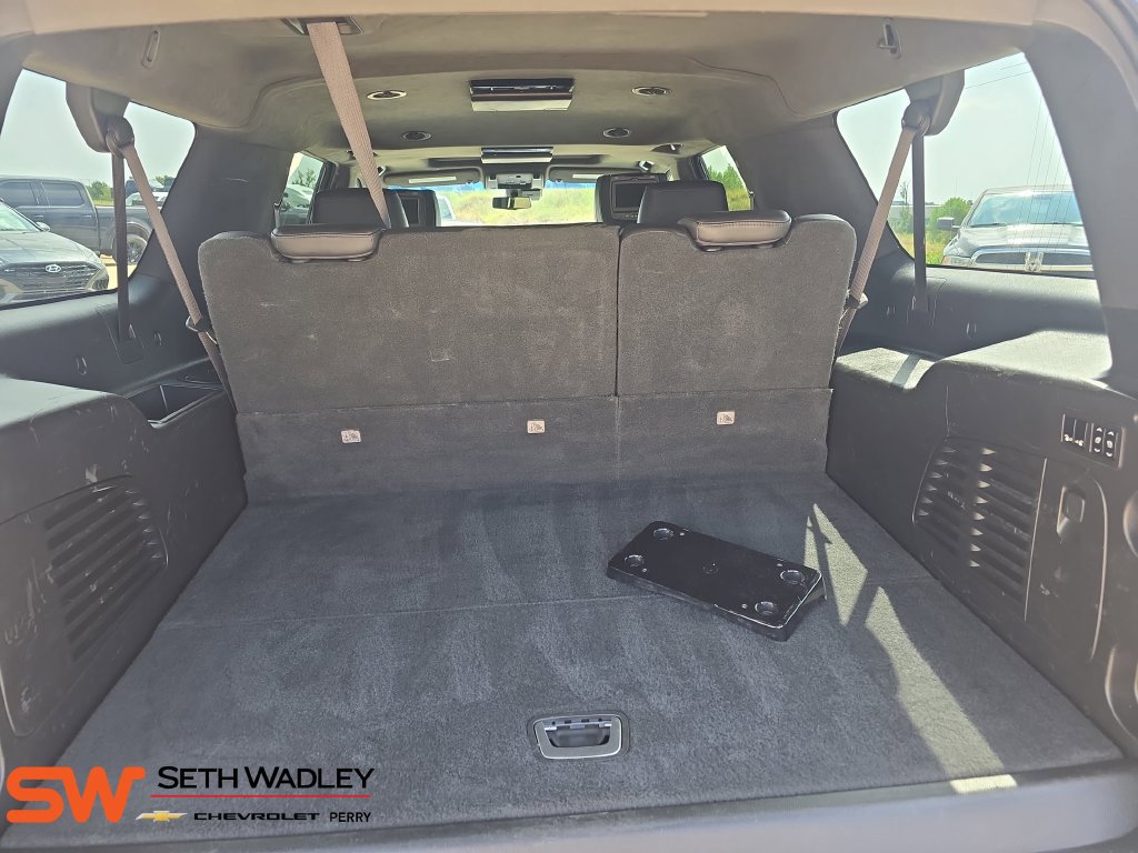 Used 2018 Cadillac Escalade ESV Platinum AWD/4WD image 13
