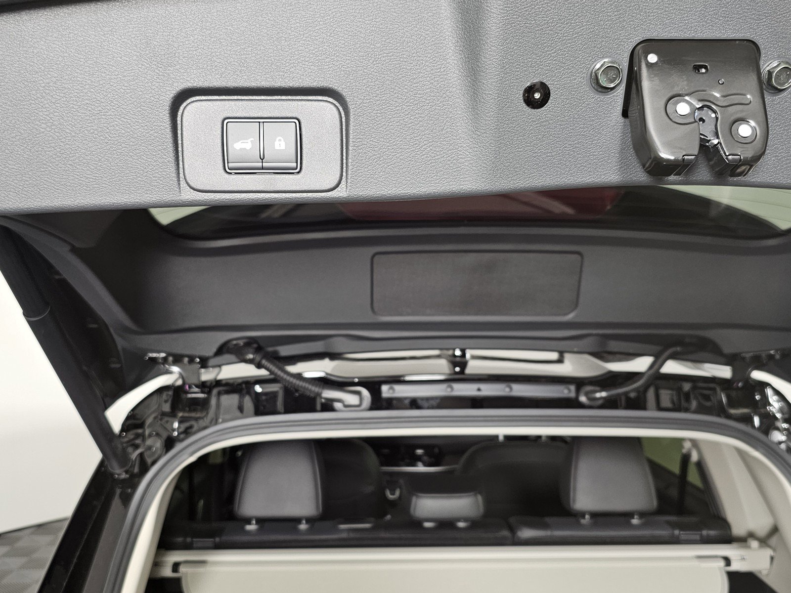 New 2026 Nissan Rogue Platinum w/ Platinum Premium Package image 19