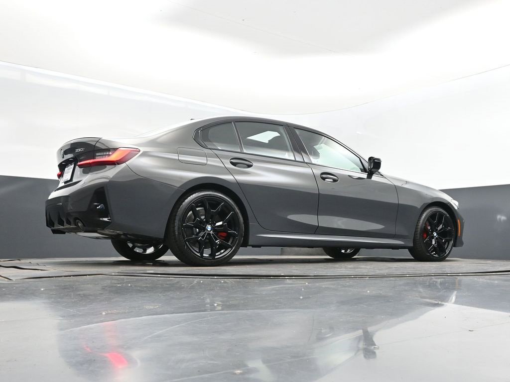 New 2026 BMW 330i Sedan w/ M Sport Package image 42