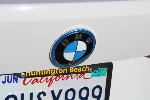 Used 2024 BMW i4 eDrive35 w/ Premium Package RWD image 8