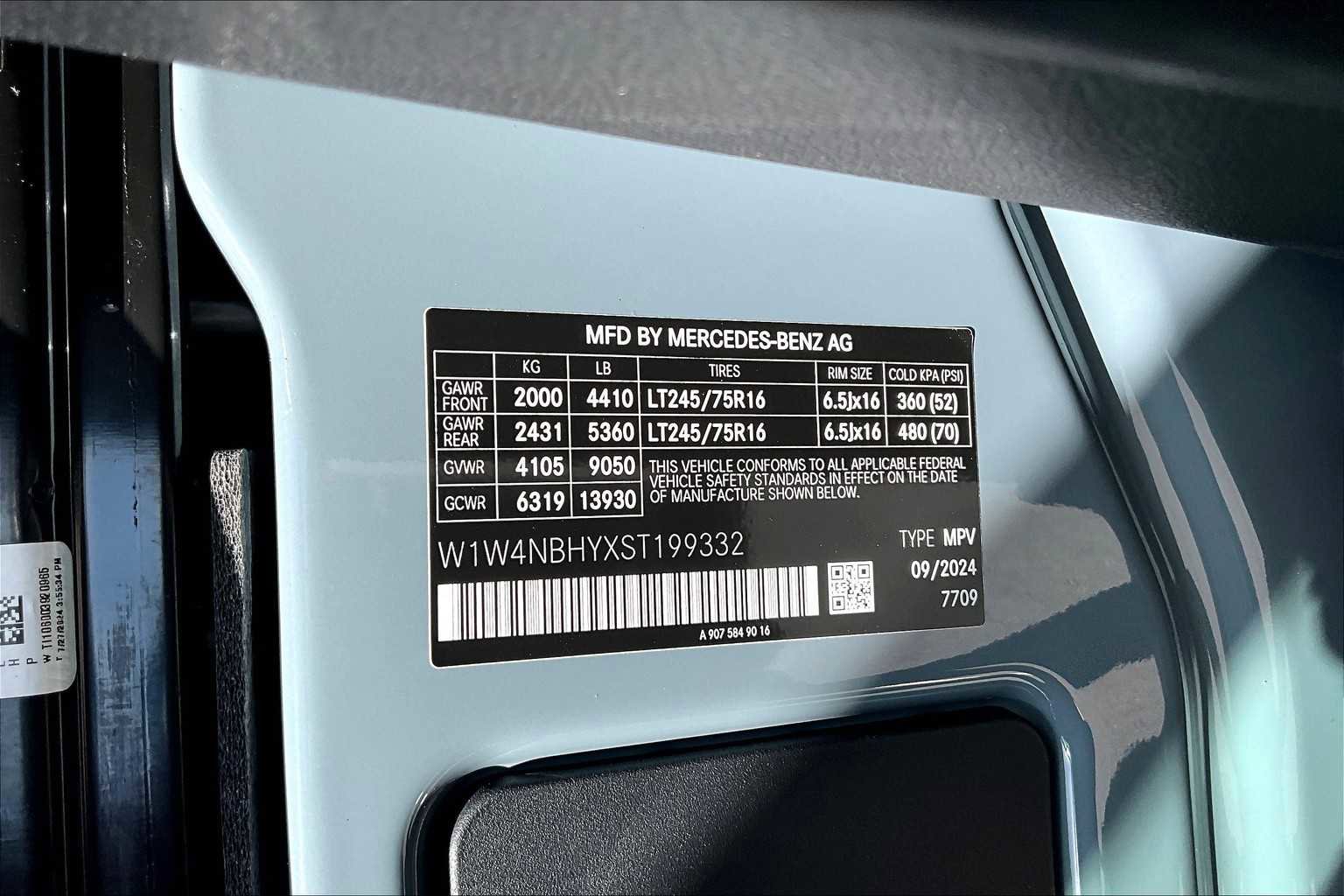 New 2025 Mercedes-Benz Sprinter 2500 image 22