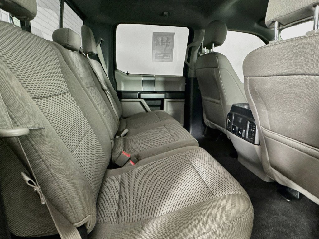 Used 2019 Ford F150 XLT w/ Equipment Group 302A Luxury AWD/4WD image 35