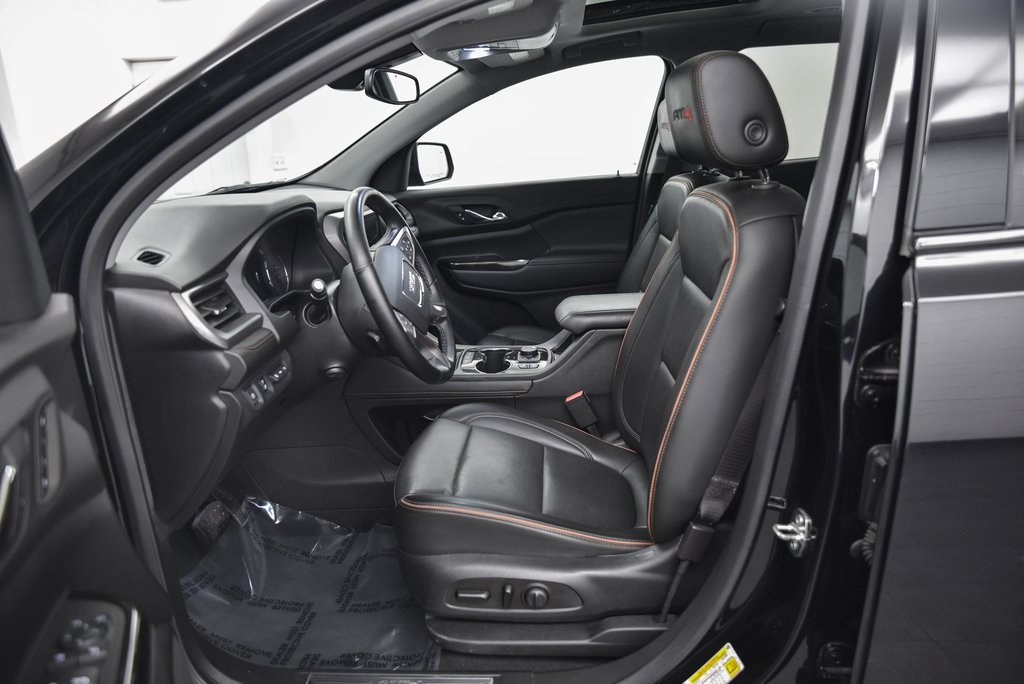 Used 2023 GMC Acadia AT4 image 11