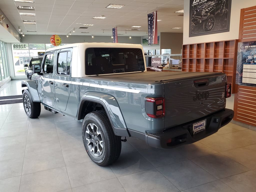 New 2026 Jeep Gladiator Sport AWD/4WD image 4
