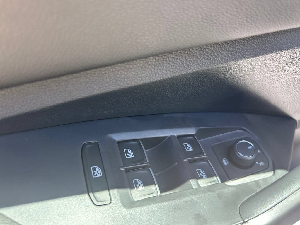 New 2026 Volkswagen Jetta Sport FWD image 40