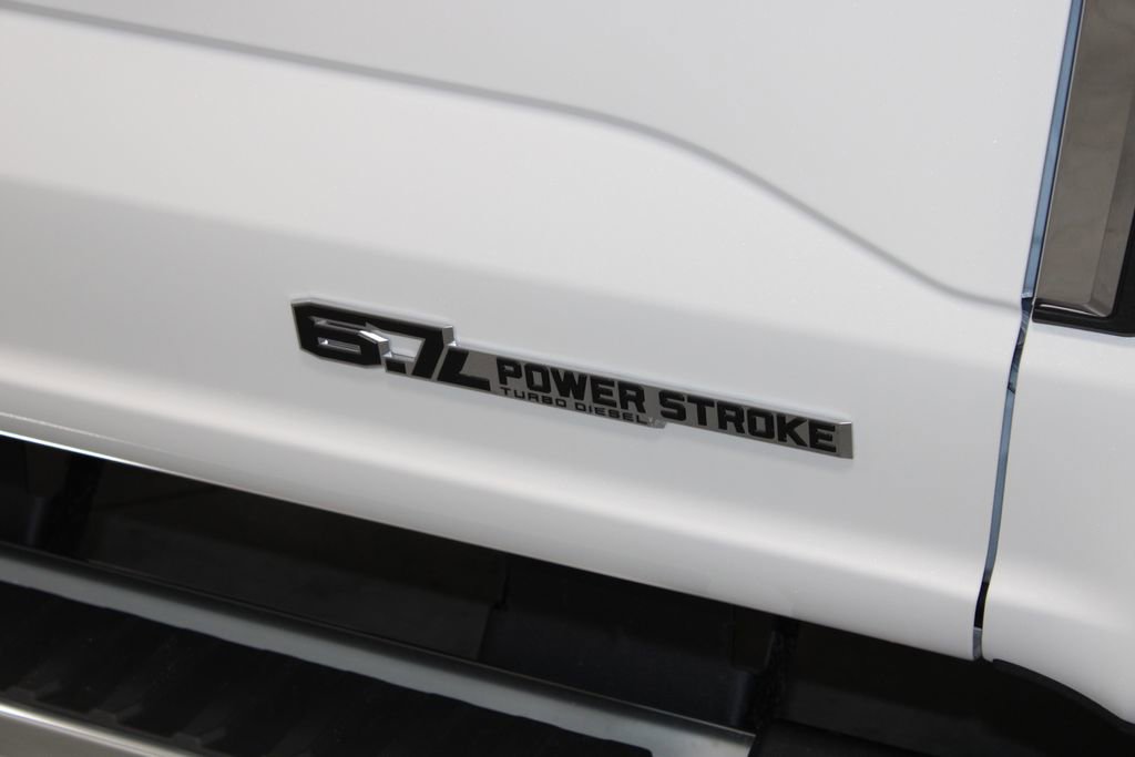 New 2026 Ford F250 Lariat w/ Chrome Package image 12