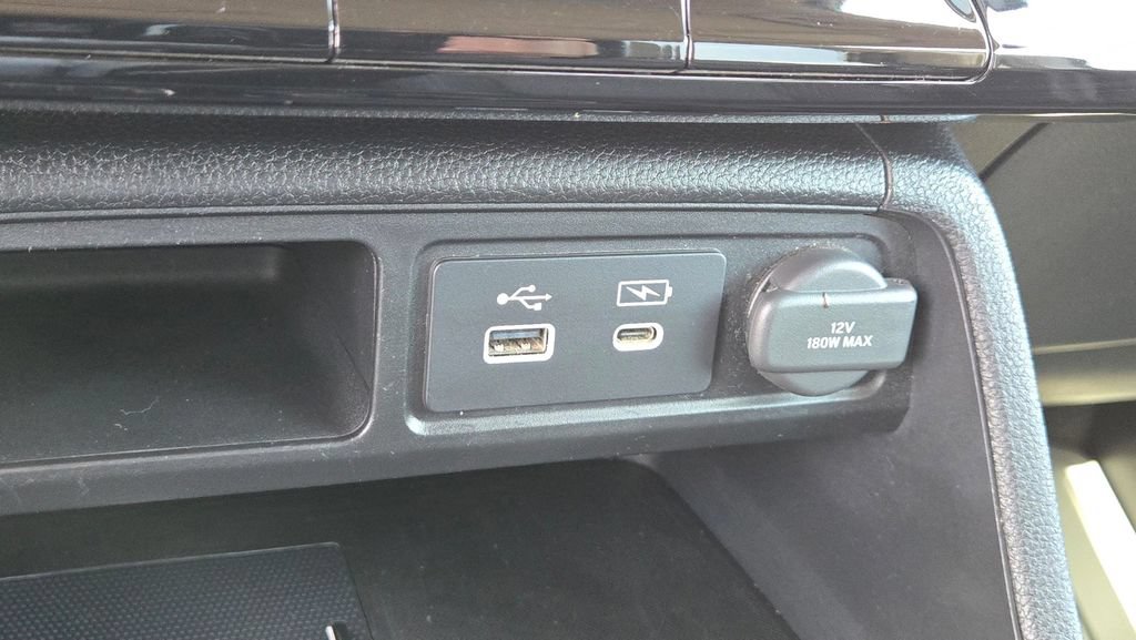 Used 2025 Honda Pilot EX-L image 22