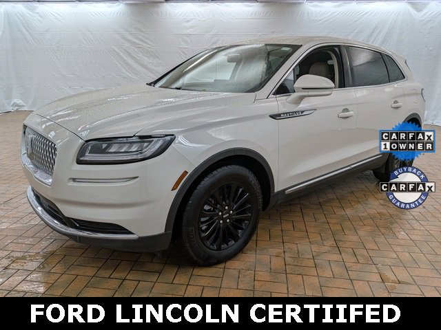 Certified 2022 Lincoln Nautilus AWD w/ Premium Package image 3