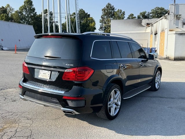 Used 2013 Mercedes-Benz GL 550 4MATIC image 6
