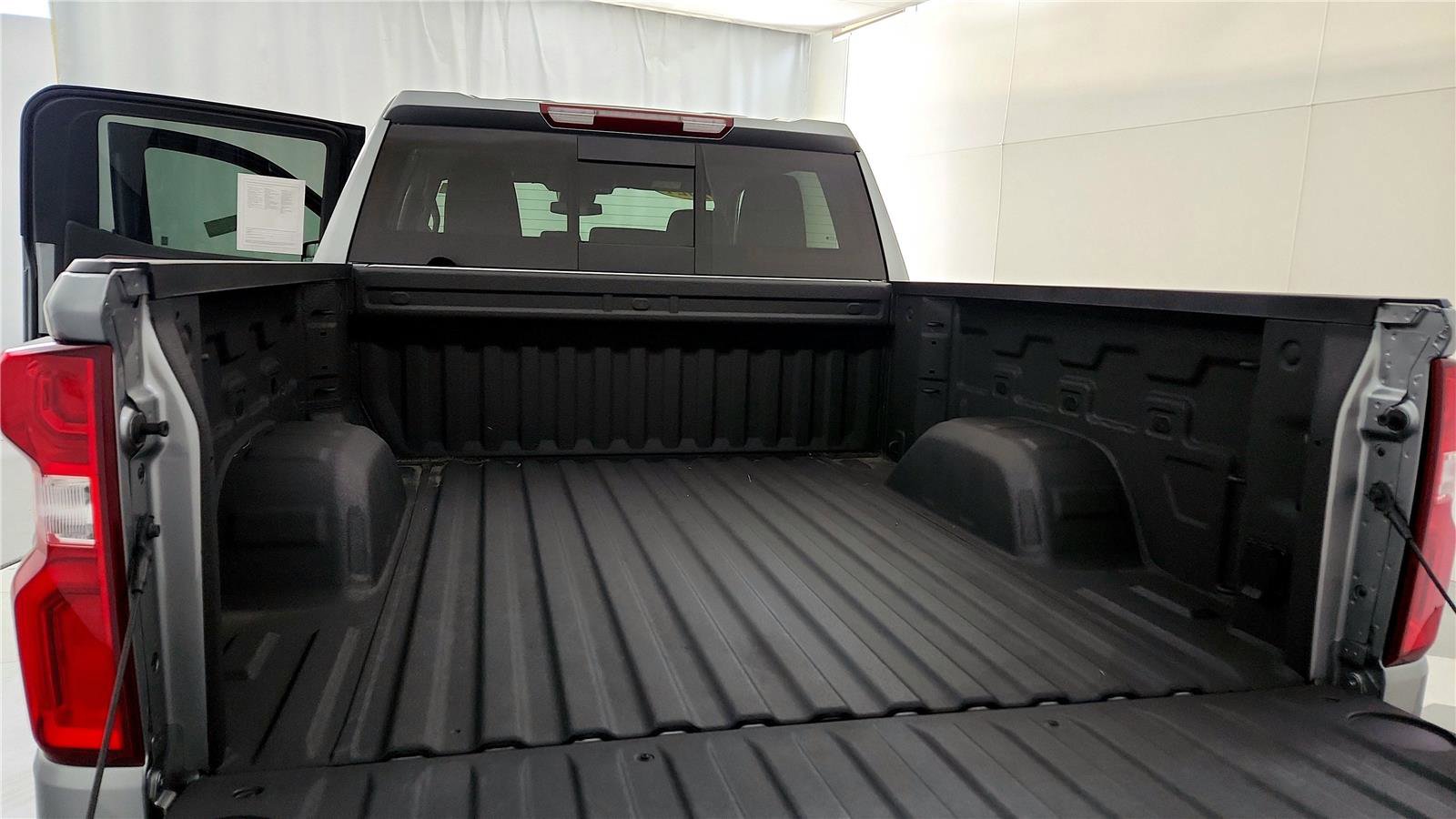 Used 2024 Chevrolet Silverado 1500 RST w/ Convenience Package II image 20