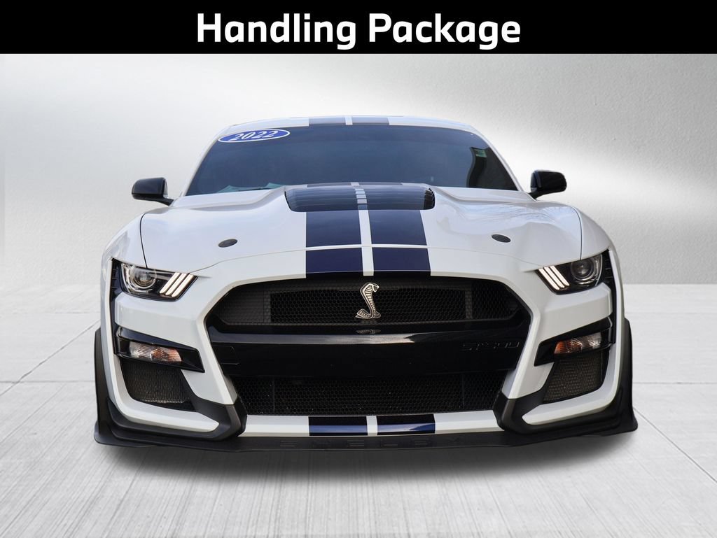 Used 2022 Ford Mustang Shelby GT500 w/ Technology Package RWD image 3