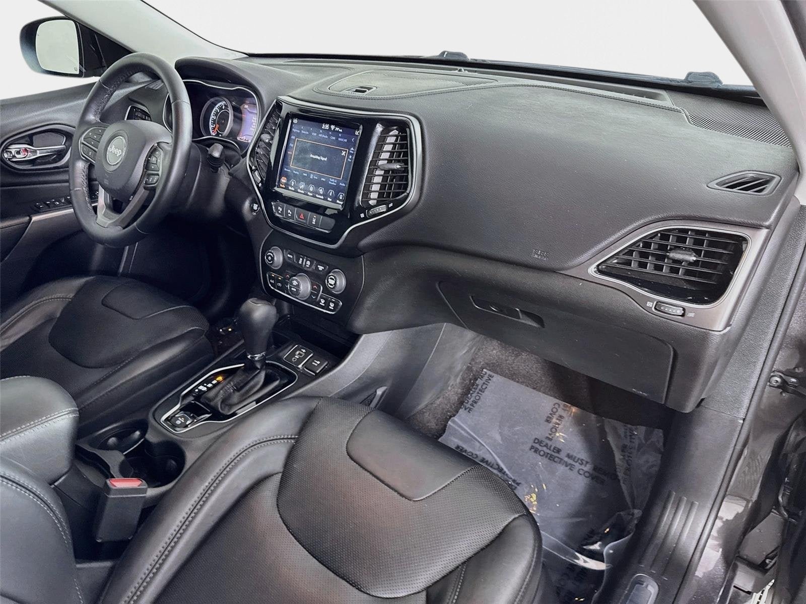 Used 2019 Jeep Cherokee Limited w/ Technology Group FWD image 29