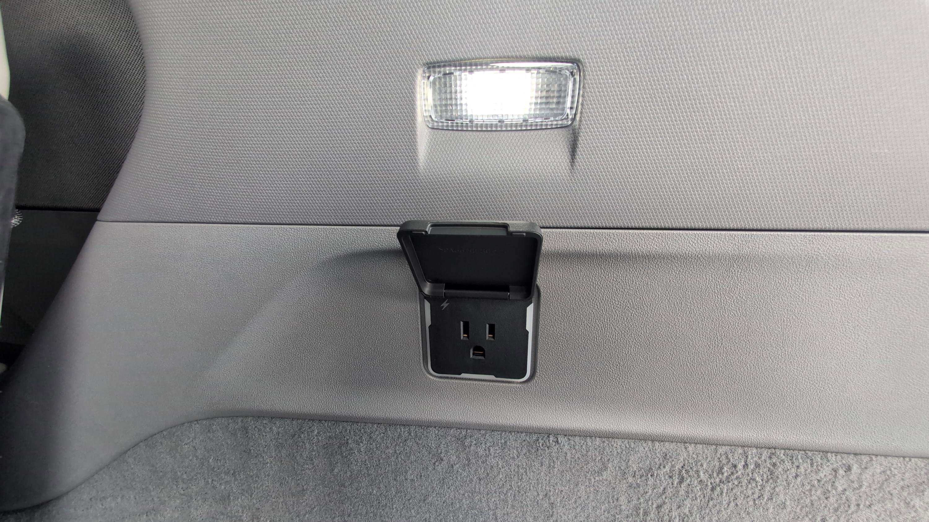 New 2026 Cadillac Escalade IQ Luxury 1 image 16