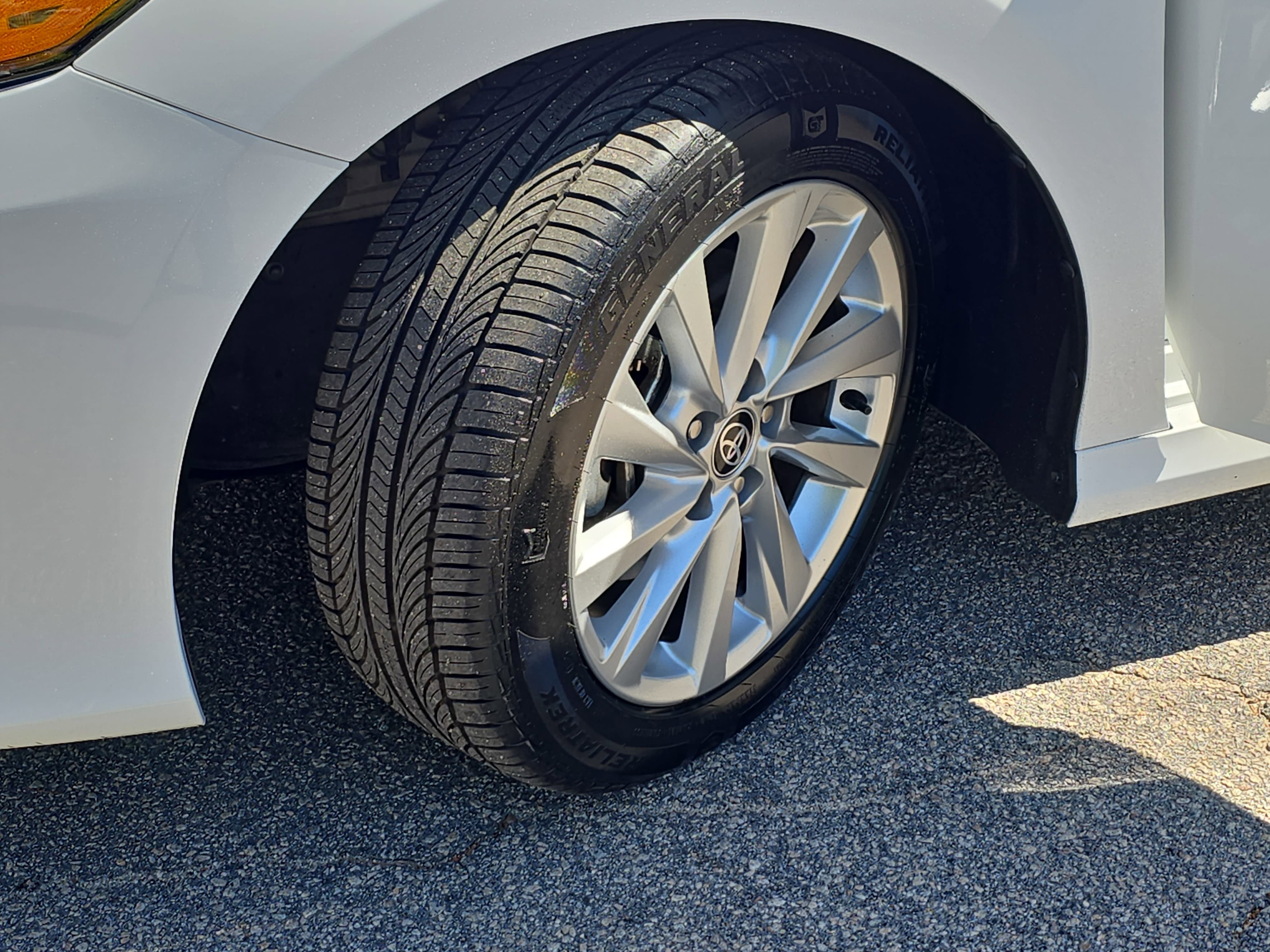 Used 2023 Toyota Camry LE FWD image 29