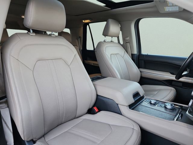 Used 2024 Ford Expedition Max Limited image 20