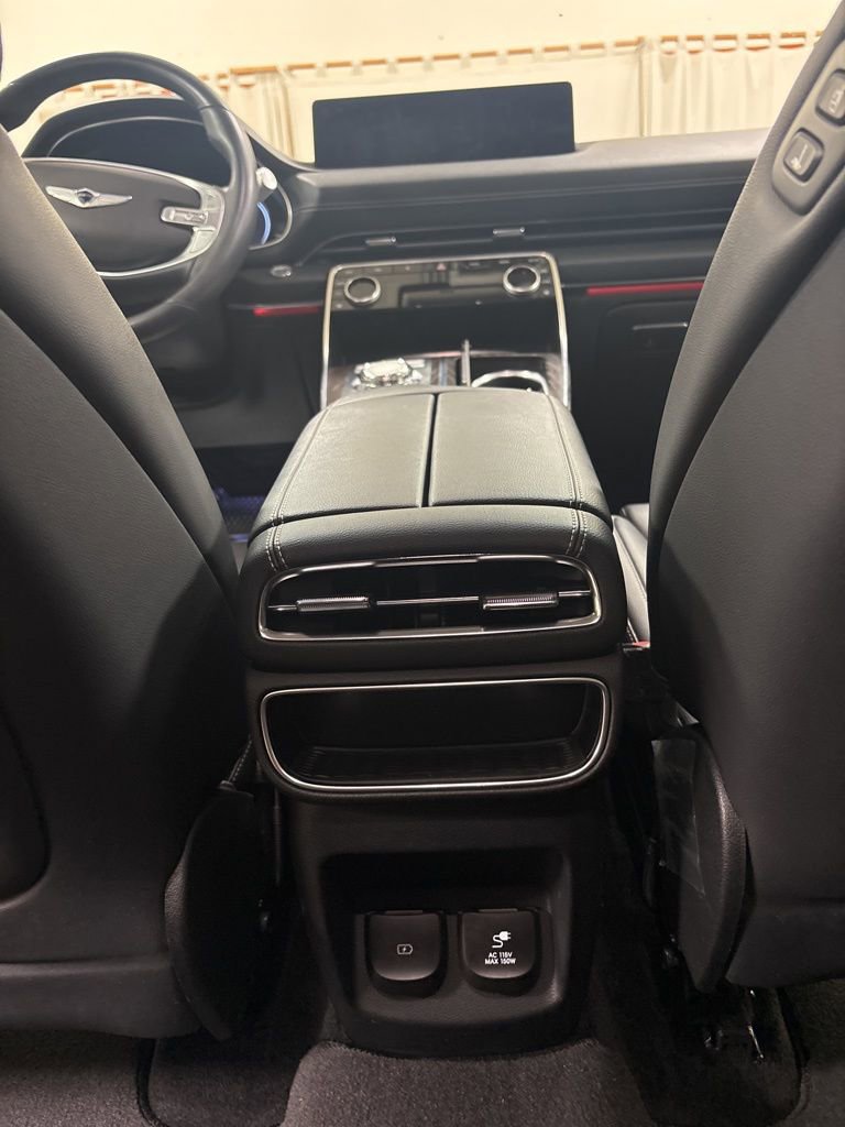 Used 2024 Genesis GV80 2.5T image 16