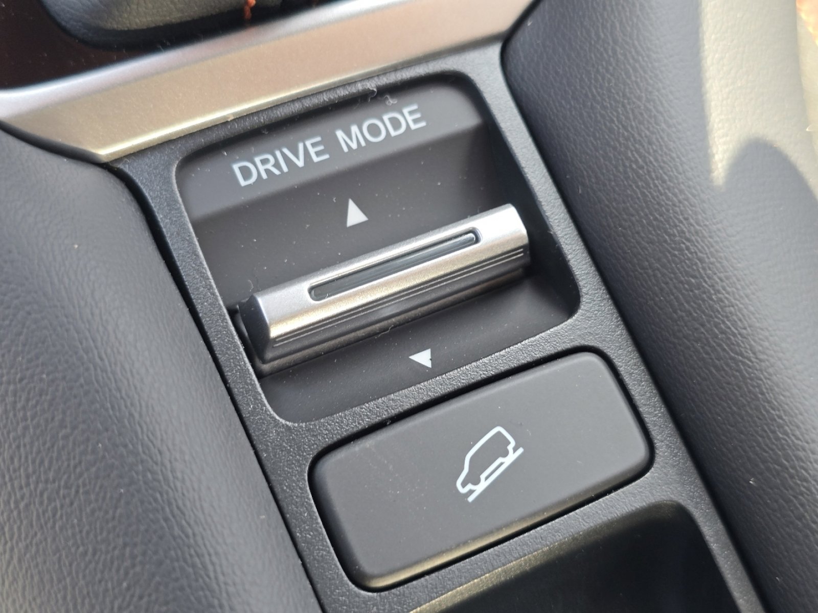 New 2026 Honda HR-V Sport image 8