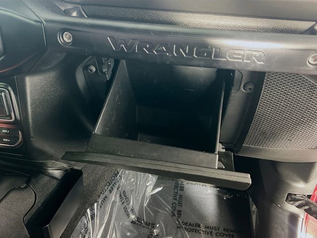 Used 2021 Jeep Wrangler Unlimited Rubicon AWD/4WD image 30