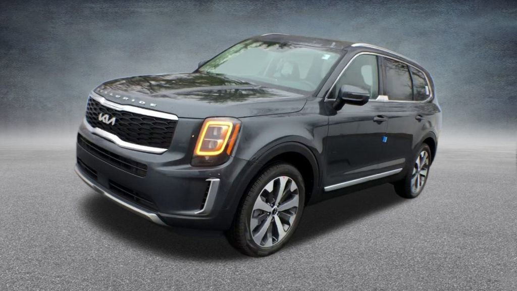 Used 2022 Kia Telluride EX w/ EX Premium Package image 8
