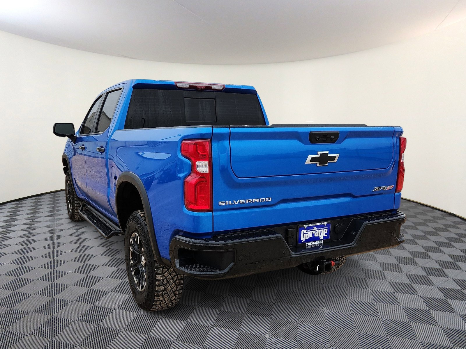 Used 2026 Chevrolet Silverado 1500 ZR2 AWD/4WD image 3