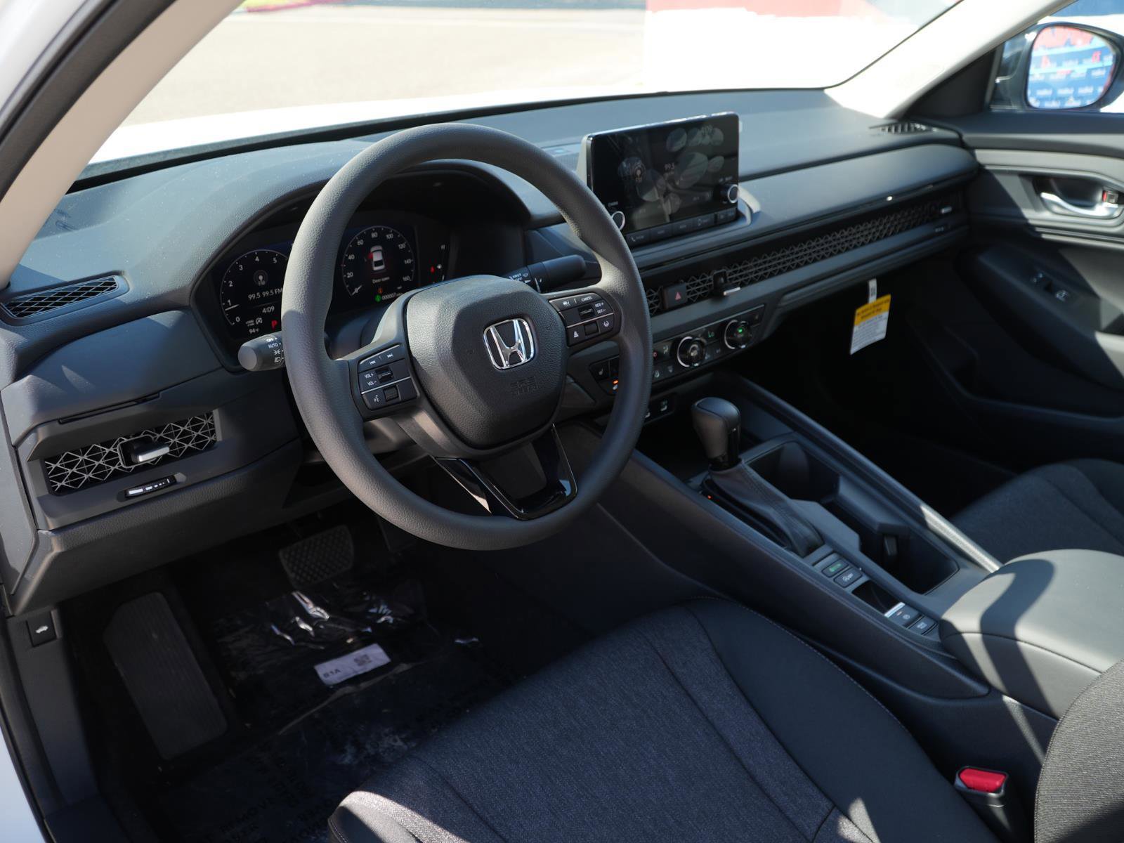 New 2025 Honda Accord SE image 16