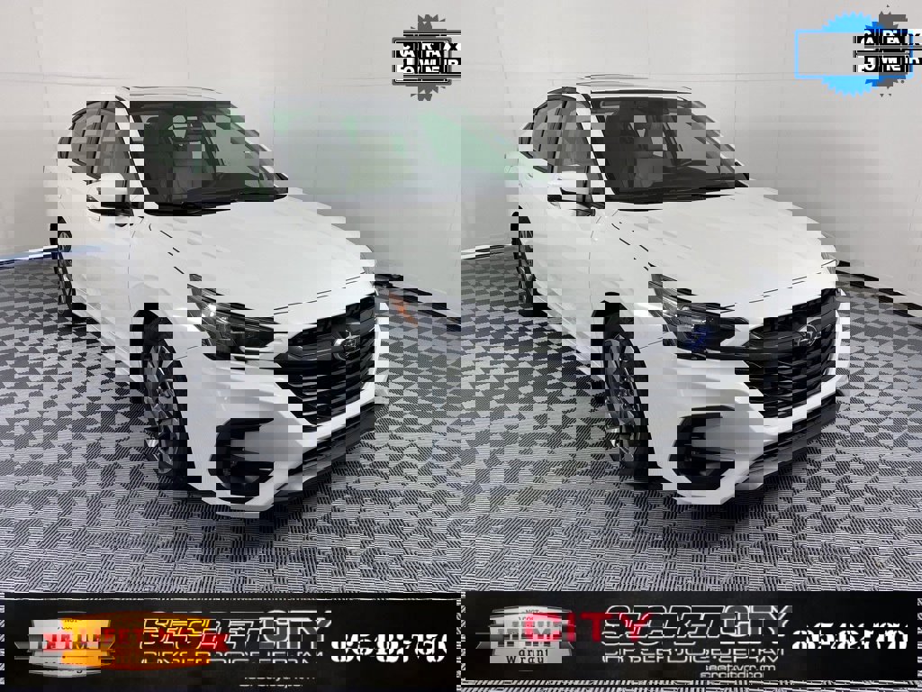 Used 2025 Subaru Legacy Limited w/ Popular Package #3 image 1