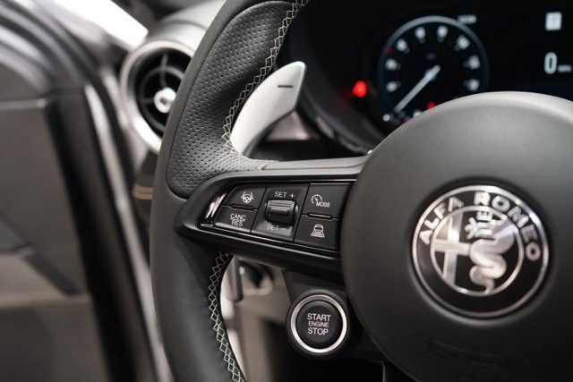 New 2026 Alfa Romeo Tonale Sport Speciale w/ Active Assist Package image 21
