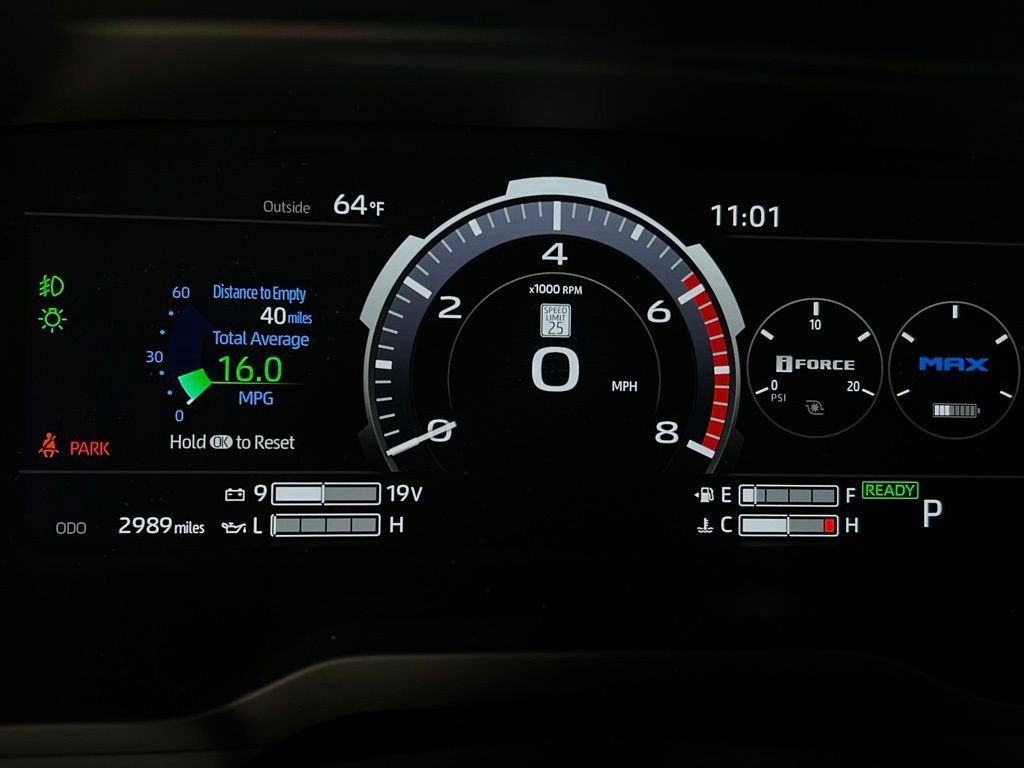 Used 2025 Toyota Sequoia Capstone image 15