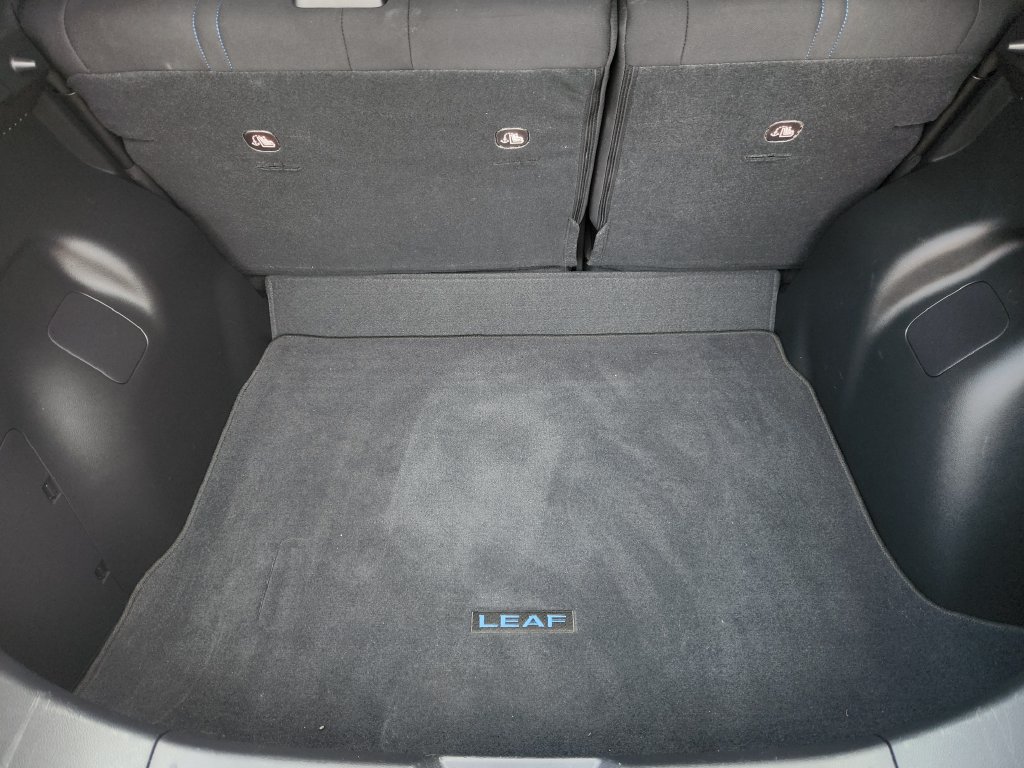 Used 2025 Nissan Leaf S FWD image 21