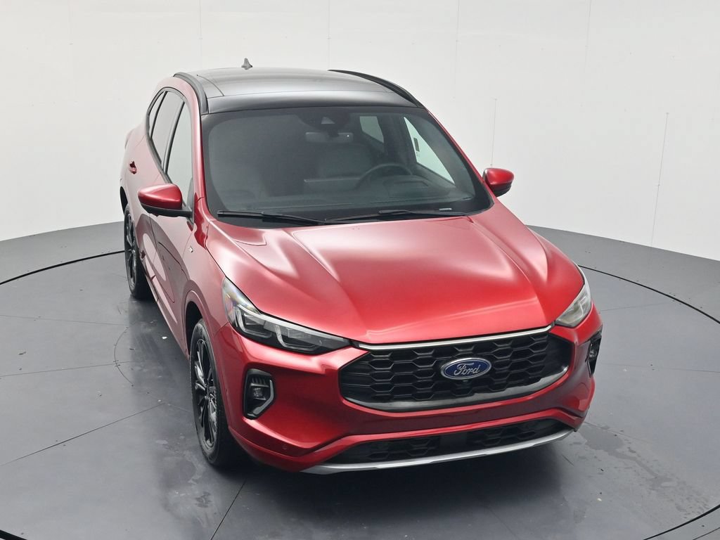 Used 2023 Ford Escape ST-Line Elite w/ Premium Technology Package AWD/4WD image 39