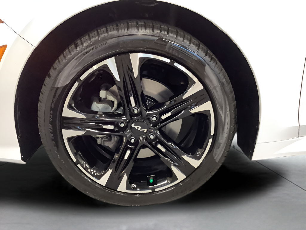 Certified 2024 Kia K5 GT-Line w/ GT-Line Premium Package FWD image 28