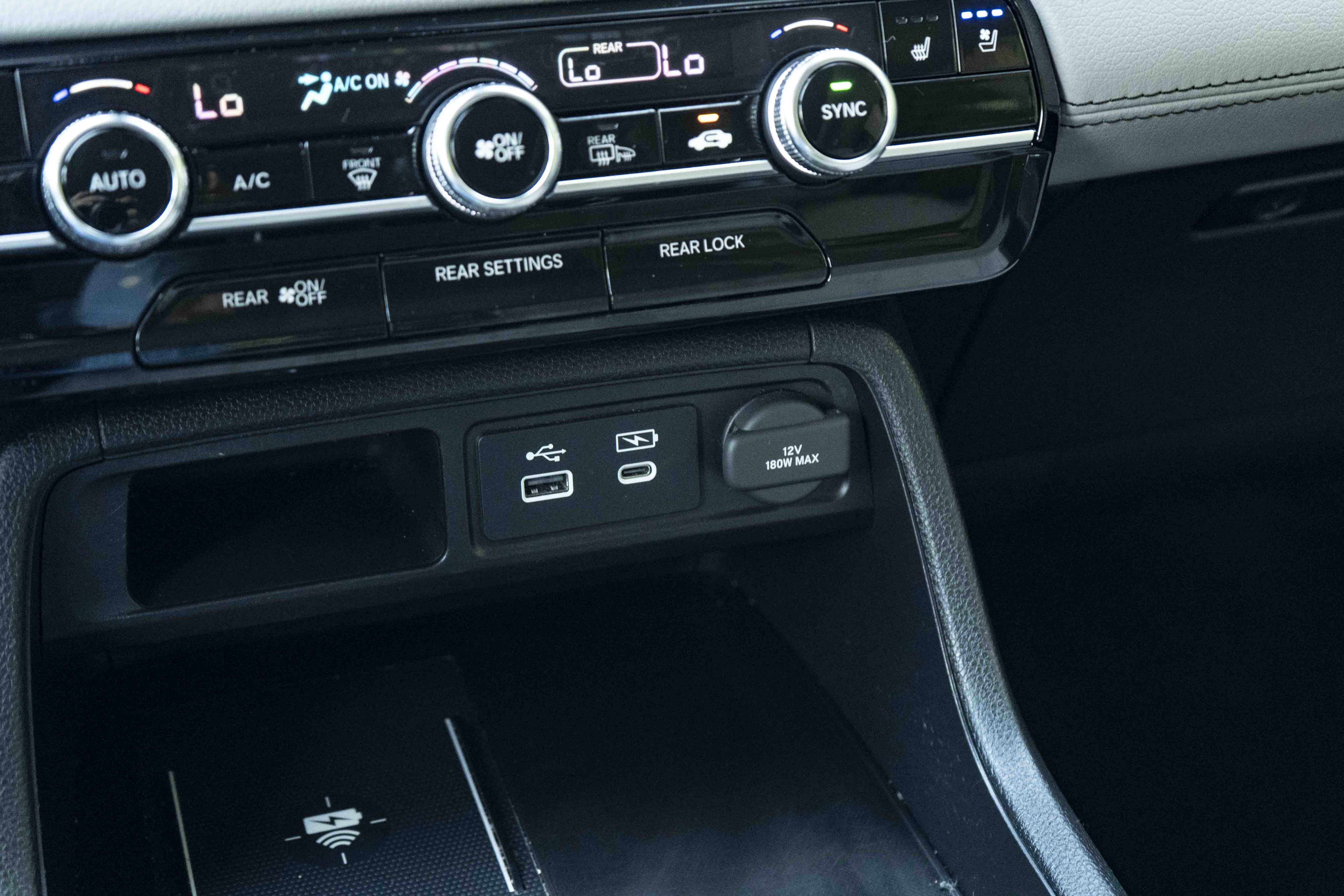 Used 2024 Honda Pilot Elite image 34