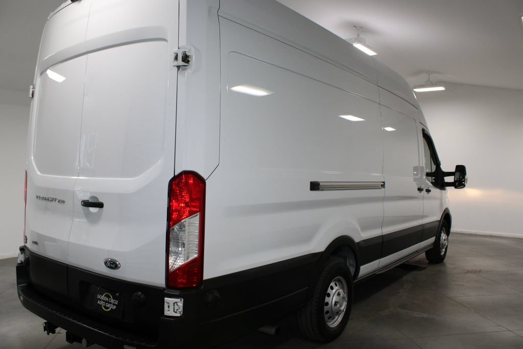 Used 2024 Ford Transit 250 148 High Roof Extended AWD w/ Load Area Protection Package image 8