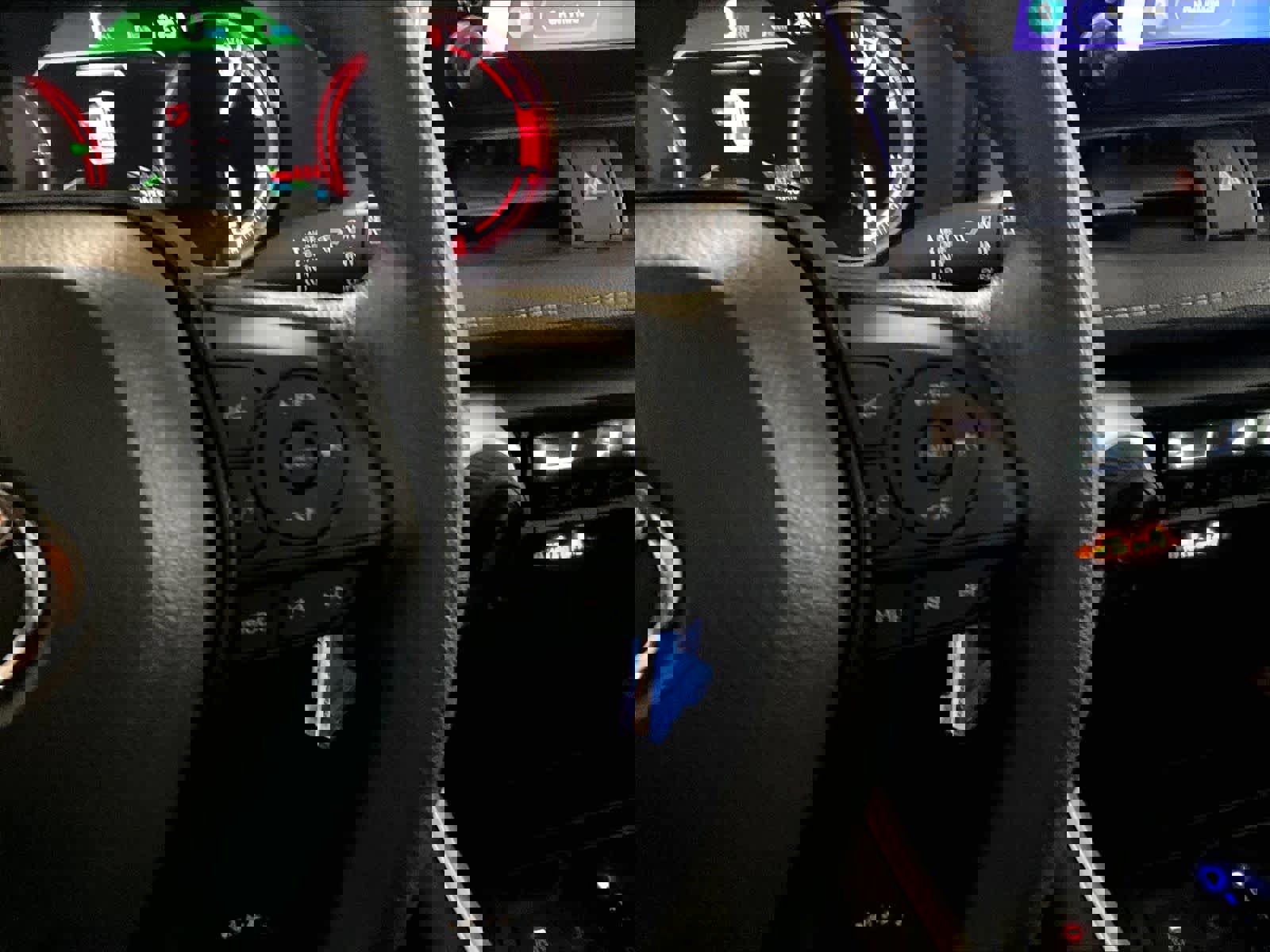 Used 2025 Toyota RAV4 LE image 23