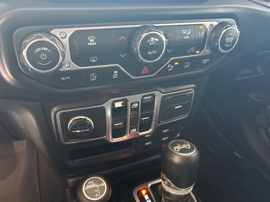 Used 2018 Jeep Wrangler Unlimited Sport S AWD/4WD image 42