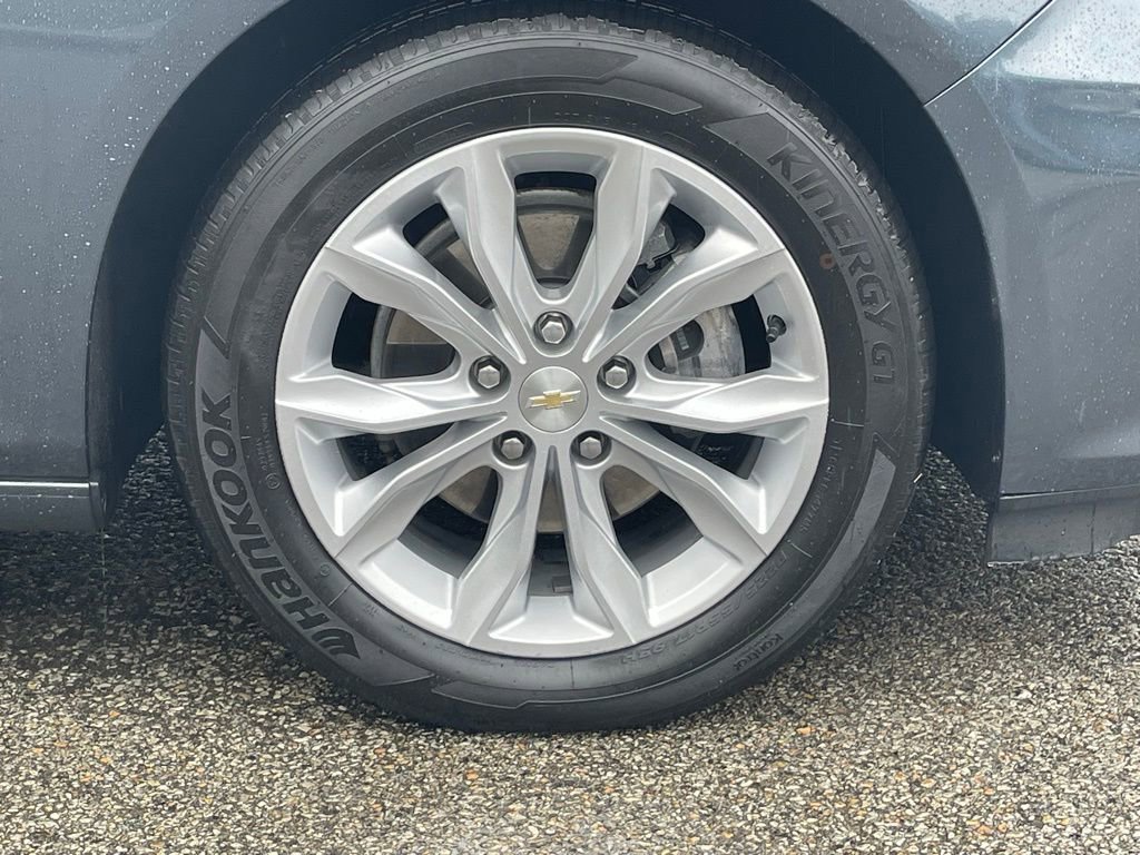 Used 2020 Chevrolet Malibu LT image 9