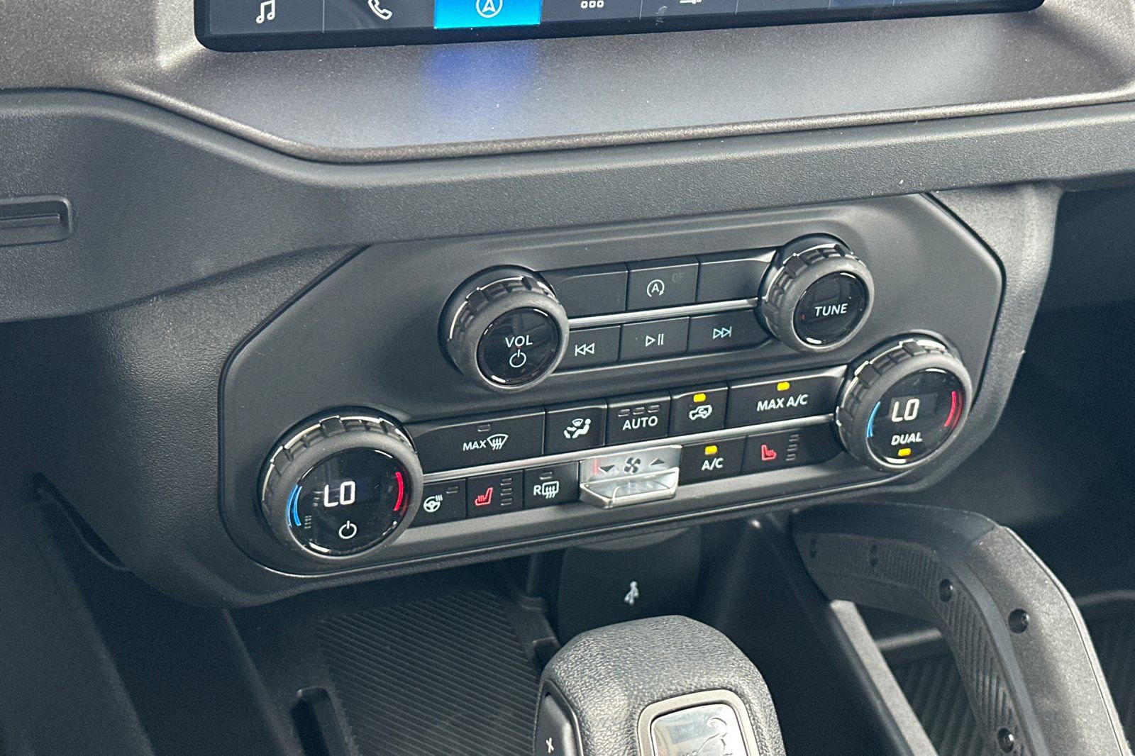 New 2026 Ford Bronco Badlands image 20