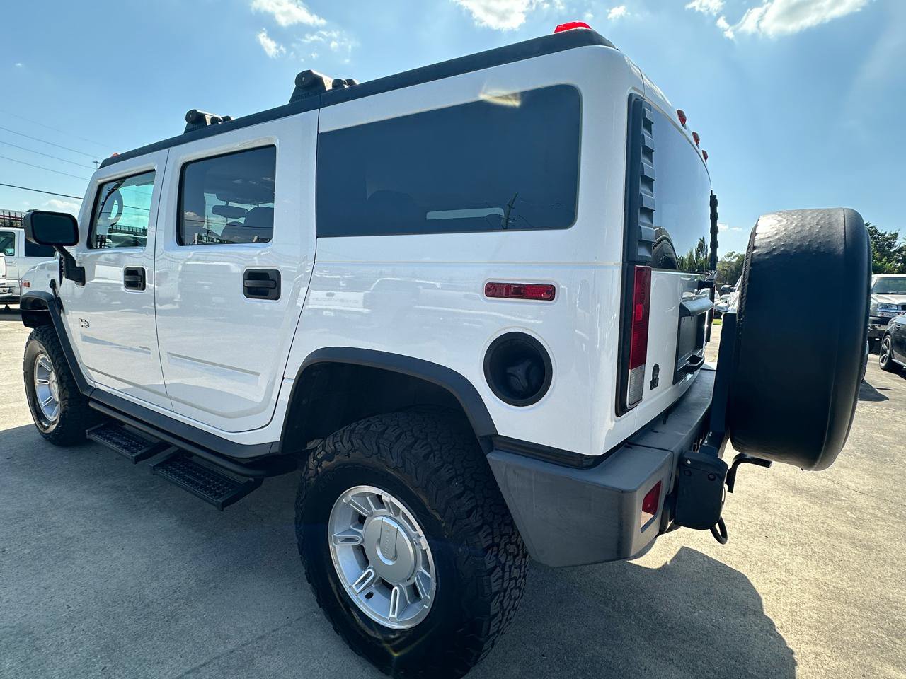 Used 2005 HUMMER H2 AWD/4WD image 3