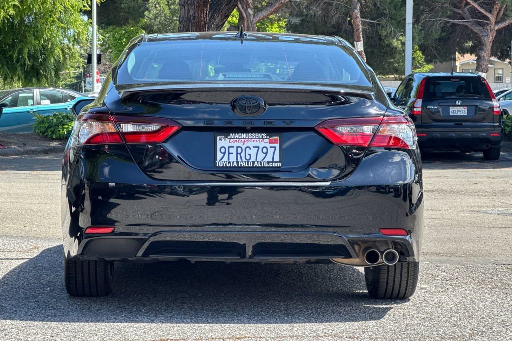 Certified 2023 Toyota Camry SE w/ Blackout Package (TMS) image 4