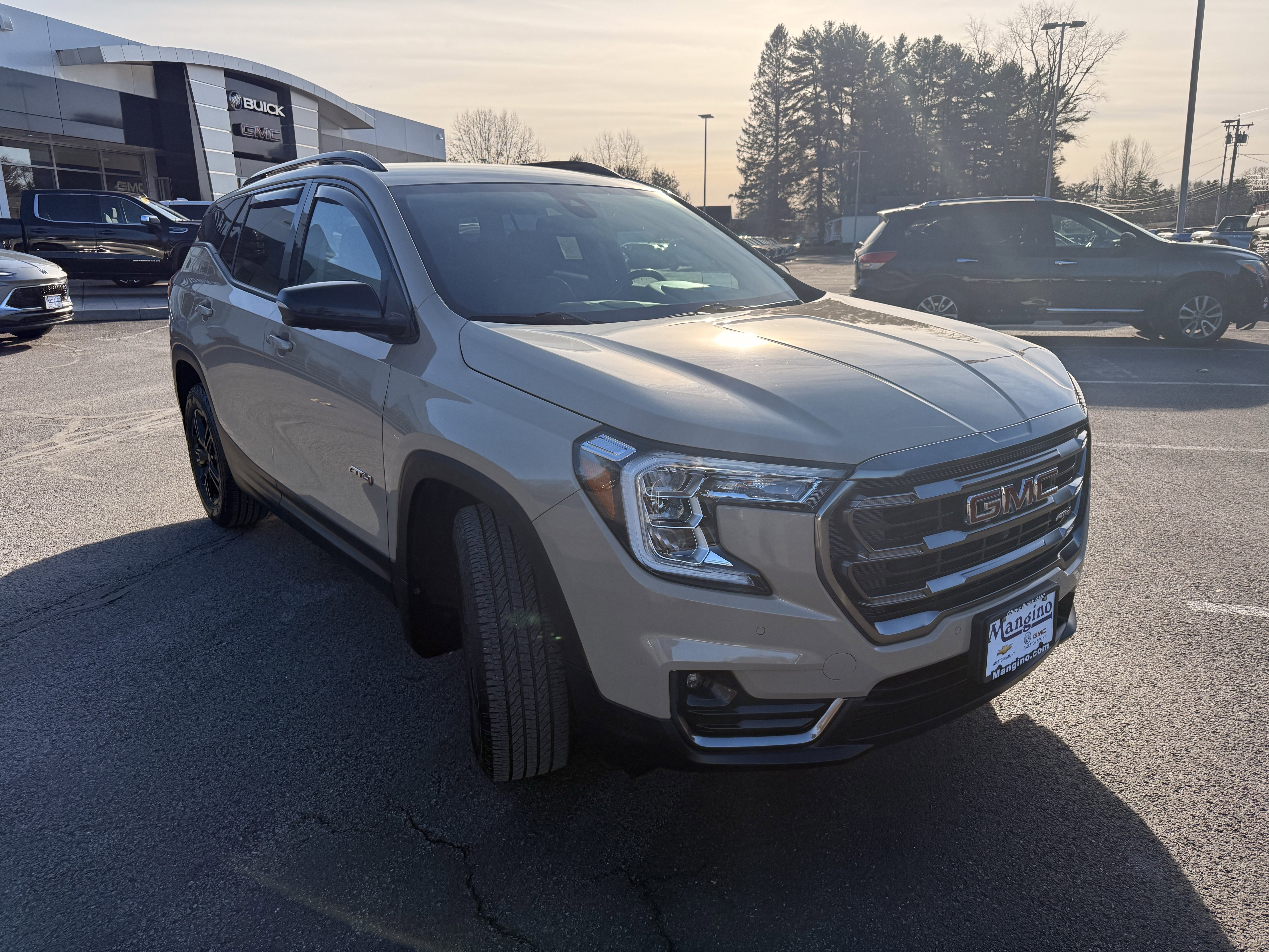Certified 2022 GMC Terrain AT4 w/ Infotainment Package II image 7