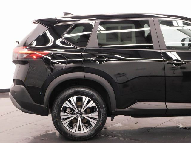 Certified 2023 Nissan Rogue SV image 16