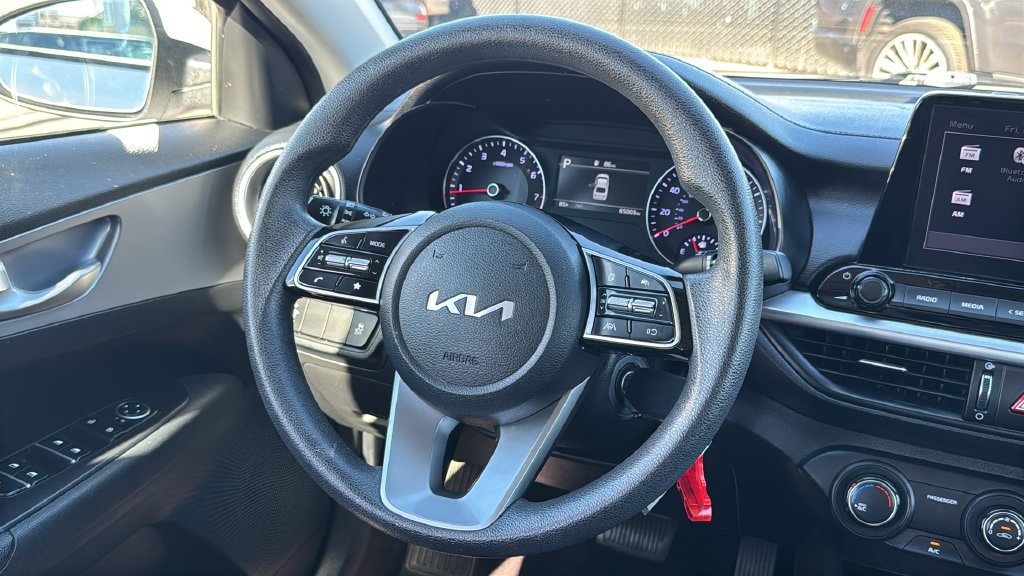 Used 2023 Kia Forte LXS FWD image 20